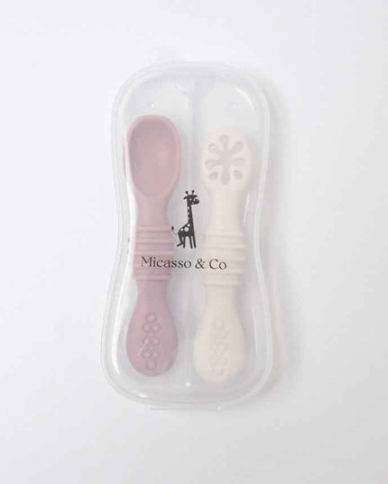 Les cuillères d'apprentissage en silicone