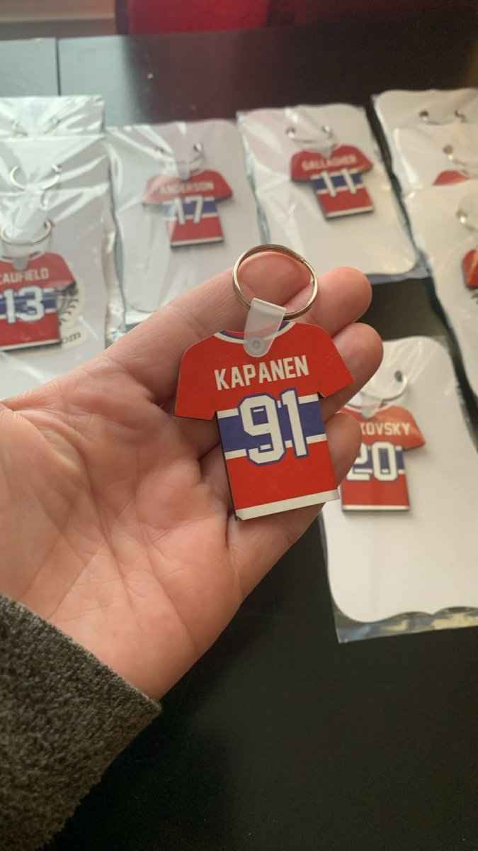 Porte-clé Chandail Hockey NHL Personnalisé - Nom et Numéro au Choix